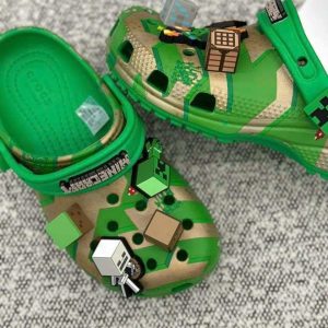Kids crocs