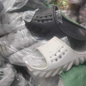 Crocs Sandals(MOQ 20) Wholesale deals