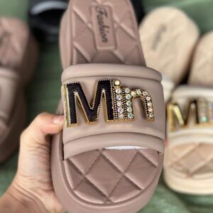 Women's bread heel(MOQ 20) Wholesale deals