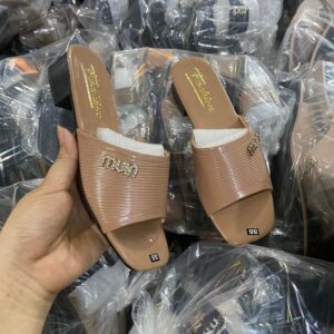 Women's shoe(MOQ 15)