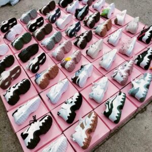 Unisex sneakers(MOQ 20 above) Wholesale deals