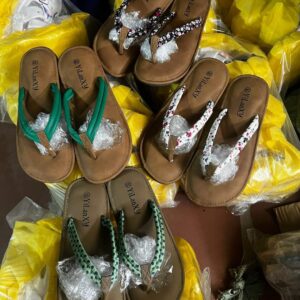 Ladies flat slippers (MOQ 20 above)