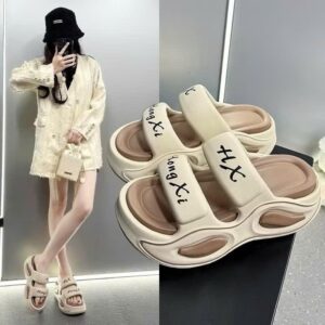 Strap wedge Sandal