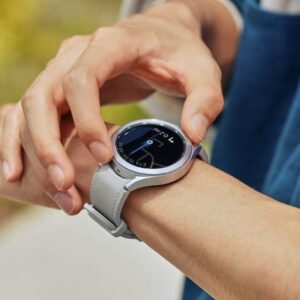 Samsung Watch 4 42mm Classic - Silver