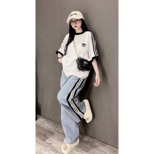 Adi sports set with stripes on both sides