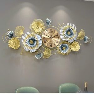 Decorative wall clock with FLOWERS