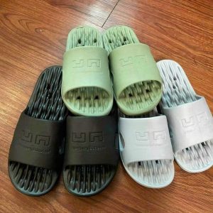 Flip slide Unisex (MOQ 30 above)Wholesale deals Only