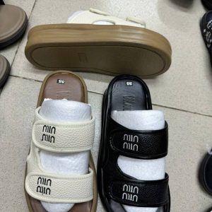 Women's classy sandals