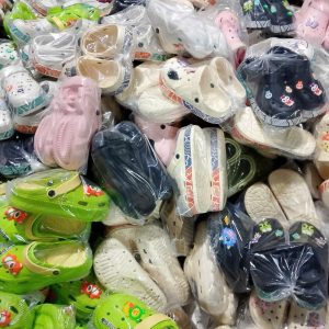 Women's fashion mixed crocs