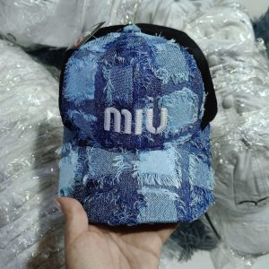 8 designer men's cap wholesale deal