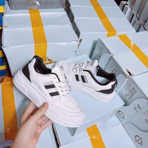 High quality Fashion Sneakers
