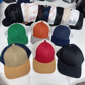 Mixed color variable caps