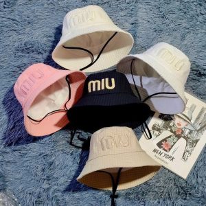 Retro summer autumn hat