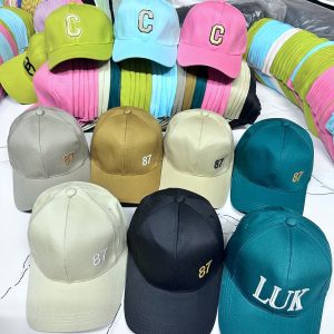 Mixed branded facecap