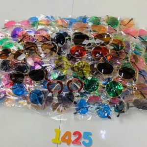 Metal glasses mixed design