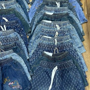 Hot shorts. nice color