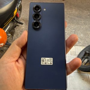 Samsung Galaxy fold 6(pre-owned)